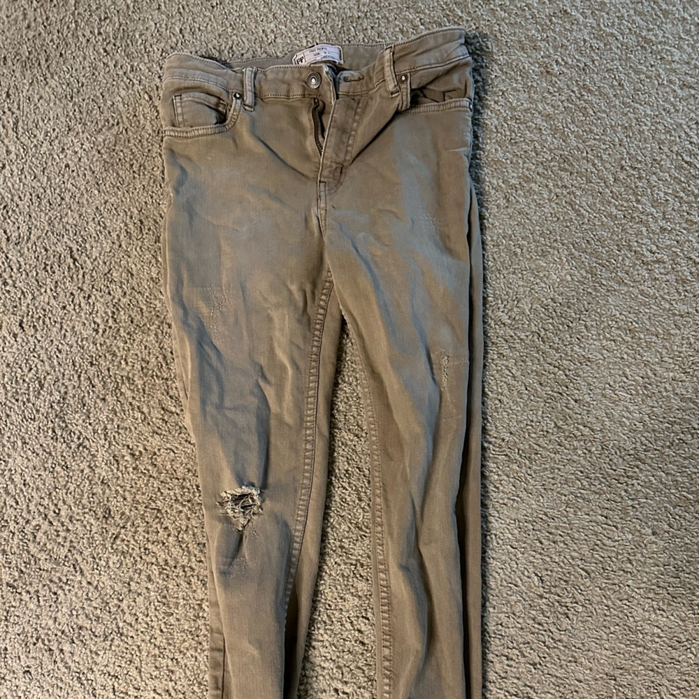 Free People Brown Frayed Jeans W 27